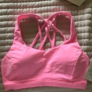 BNWT- Lululemon, Bubblegum Pink Free to Be Serene Sport Bra, Size 6